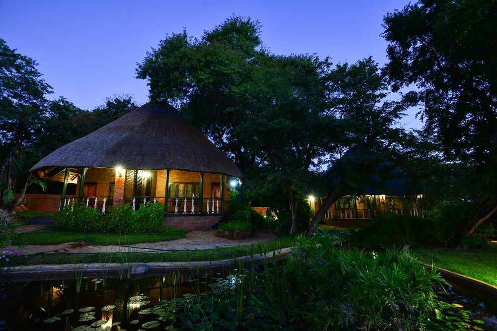 The Stanley And Livingstone Boutique Hotel Victoria Falls Exterior photo