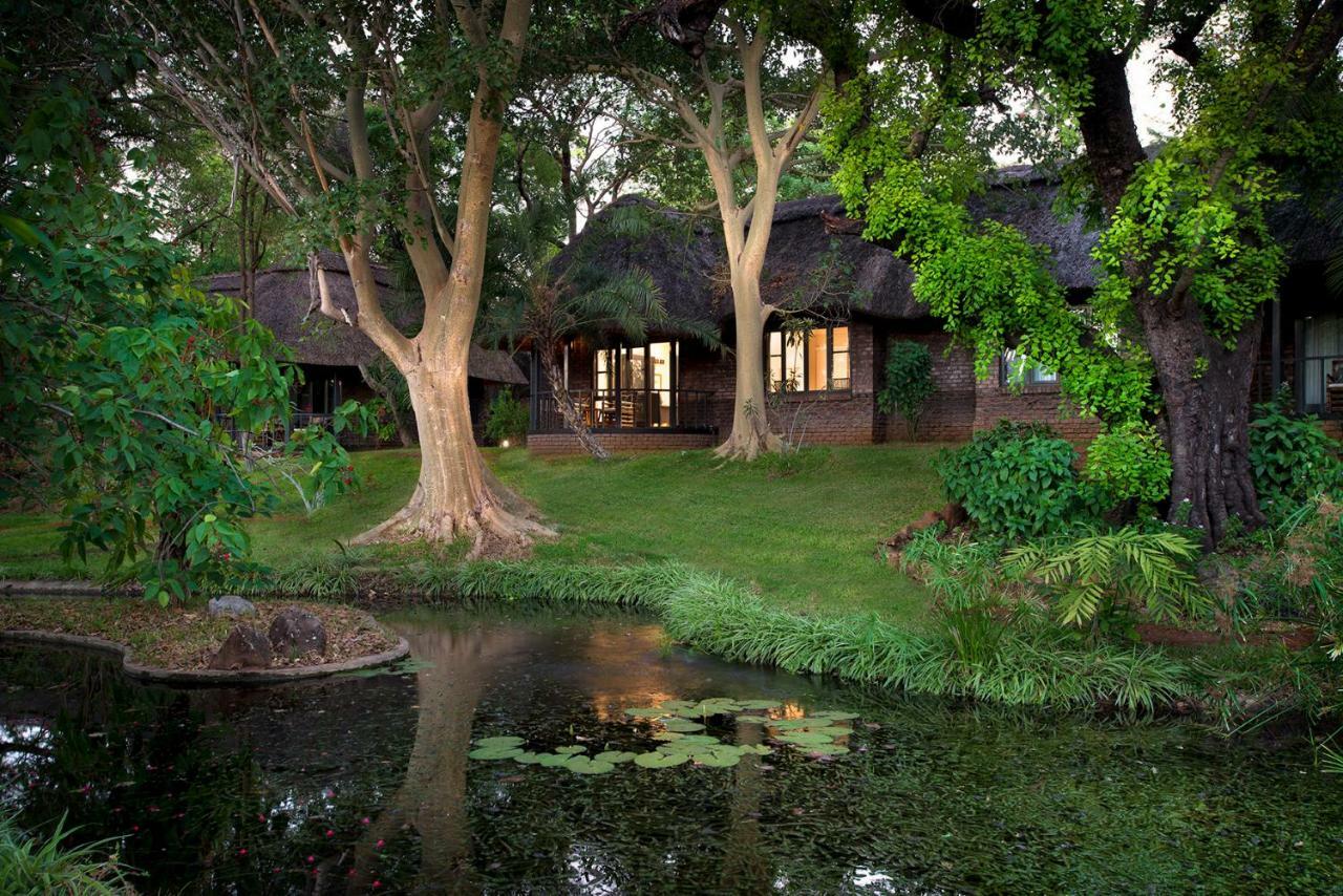 The Stanley And Livingstone Boutique Hotel Victoria Falls Exterior photo